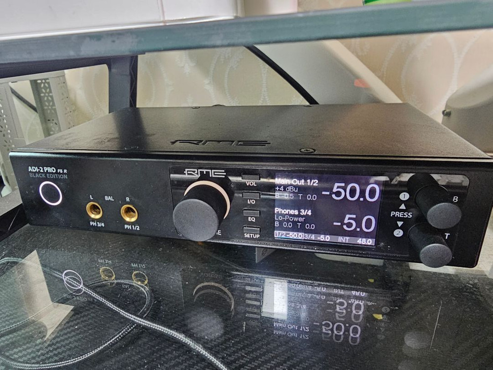 RME ADI-2 PRO FS BE 컨버터--2