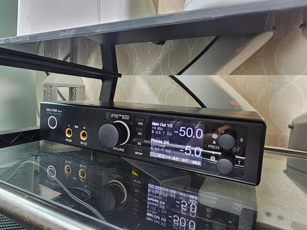 RME ADI-2 PRO FS BE 컨버터--1