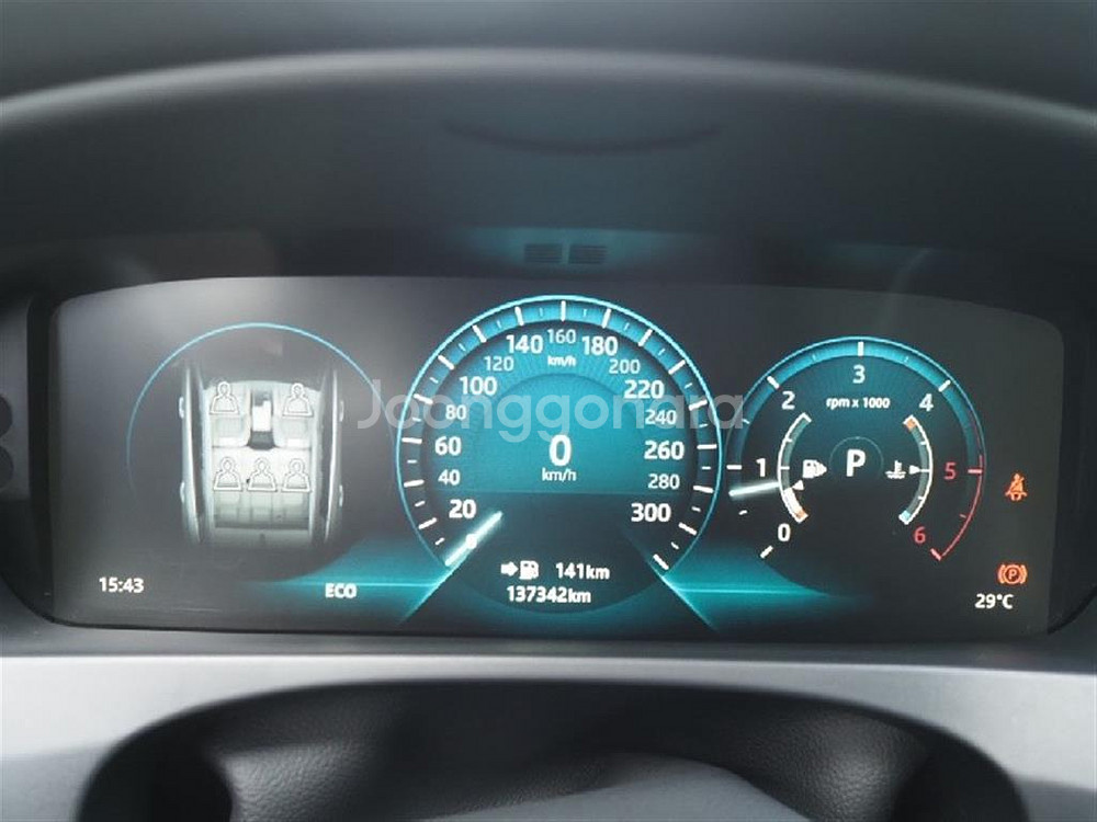@17년식 F-페이스 2.0 20d AWD 프레스티지--4