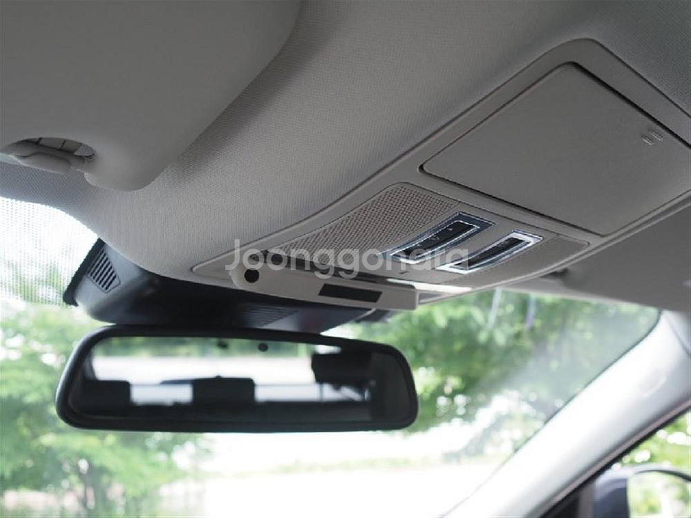 @17년식 F-페이스 2.0 20d AWD 프레스티지--9