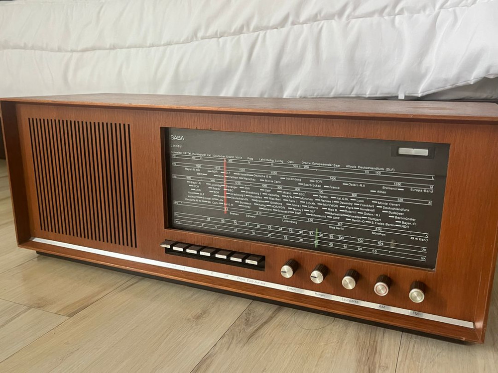 사바 린다우 진공관라디오(독일제) 이미지