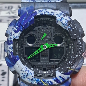 카시오 G-SHOCK GA-100C 판매합니다.