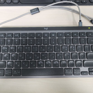 로지텍 mxkeys mini 판매합니다