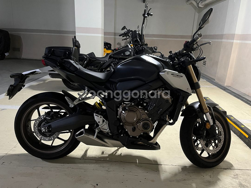 혼다 cb650r 만키로 팝니다--2