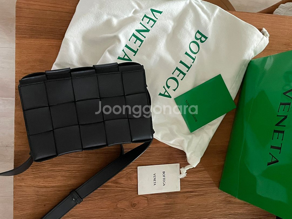 보테가베네타 카세트백 레더 숄더 백--2