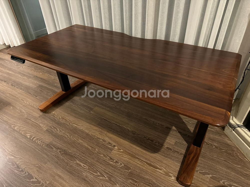 카레클린트 모션데스크 PRO WALNUT 1500--0