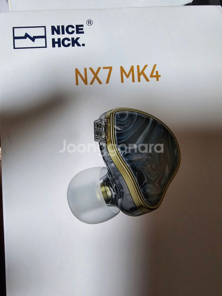 NX7 MK4(배그 1티어) 이어폰 풀박스 판매합니다--0
