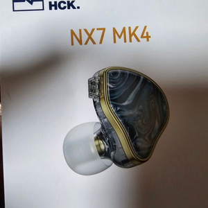NX7 MK4(배그 1티어) 이어폰 풀박스 판매합니다