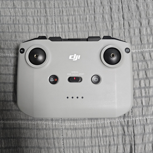 DJI RC-N1 (드론 조종기)