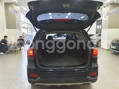 @19년식 더 뉴쏘렌토 디젤 R2.0 2WD 프레스티--4
