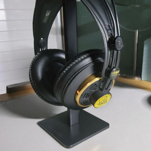 AKG K240 Studio 헤드폰