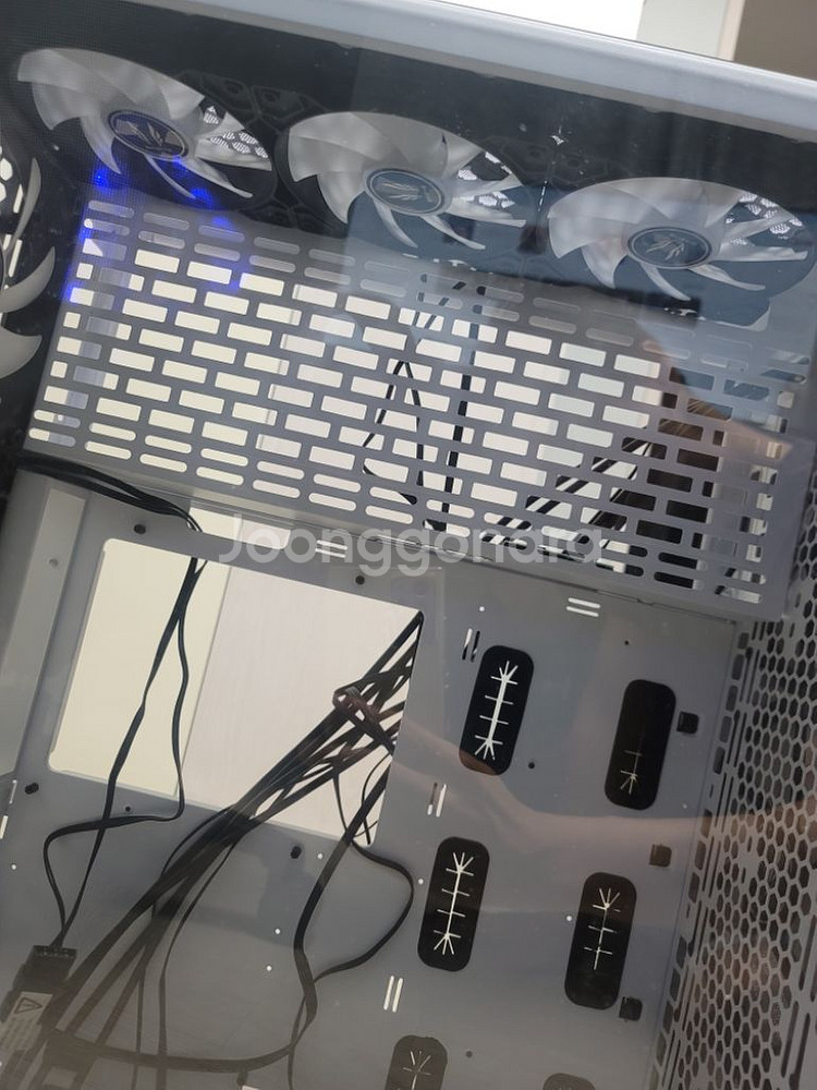 컴퓨터 케이스 3rsys 풍통t800 화이트--2