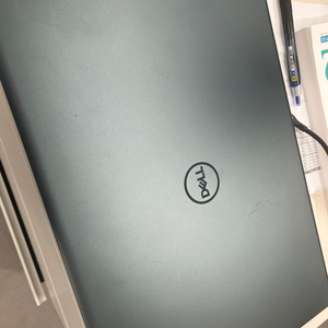 DELL XPS 15 9500 / i7-10750H