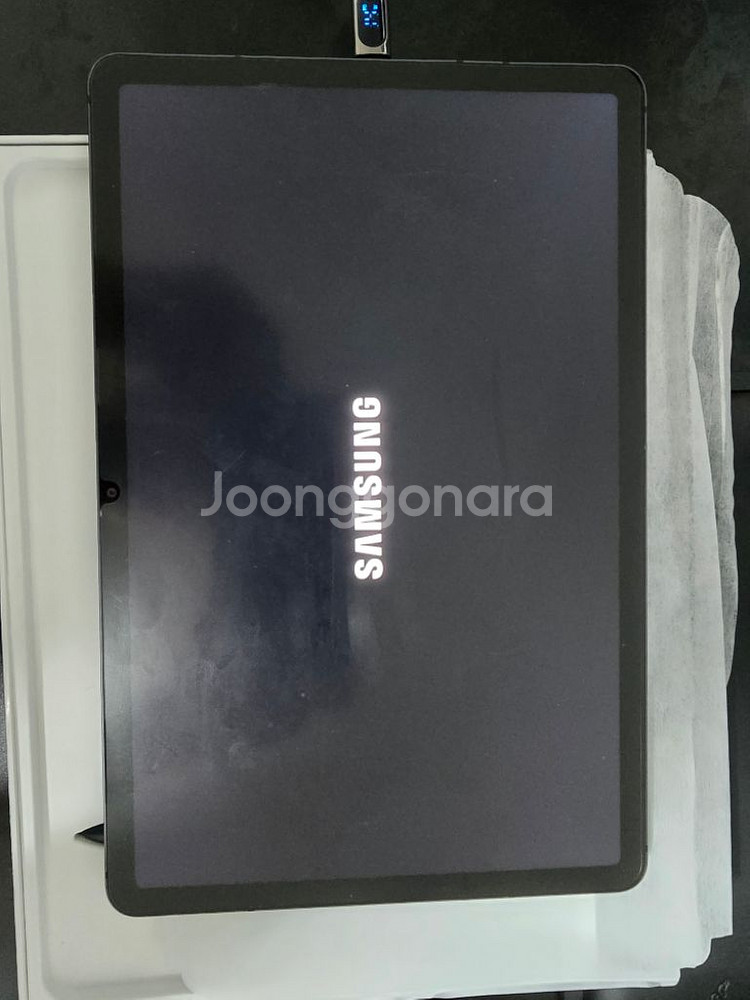 갤럭시 탭s7 LTE.128GB + 키보드북커버 팝니다--1