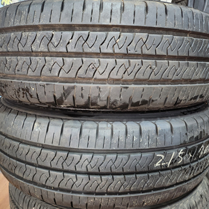 215/70R16 중고타이어 판매합니다.