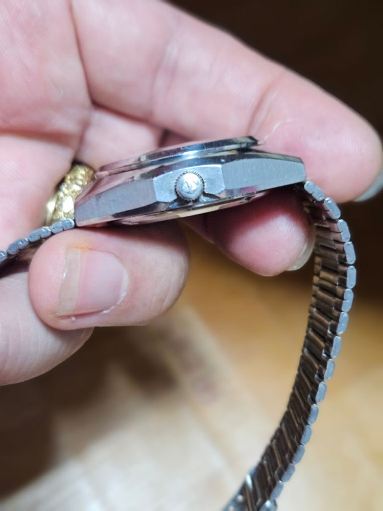 라도 오토메틱 시계 이미지