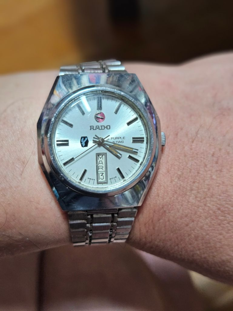 라도 오토메틱 시계 이미지