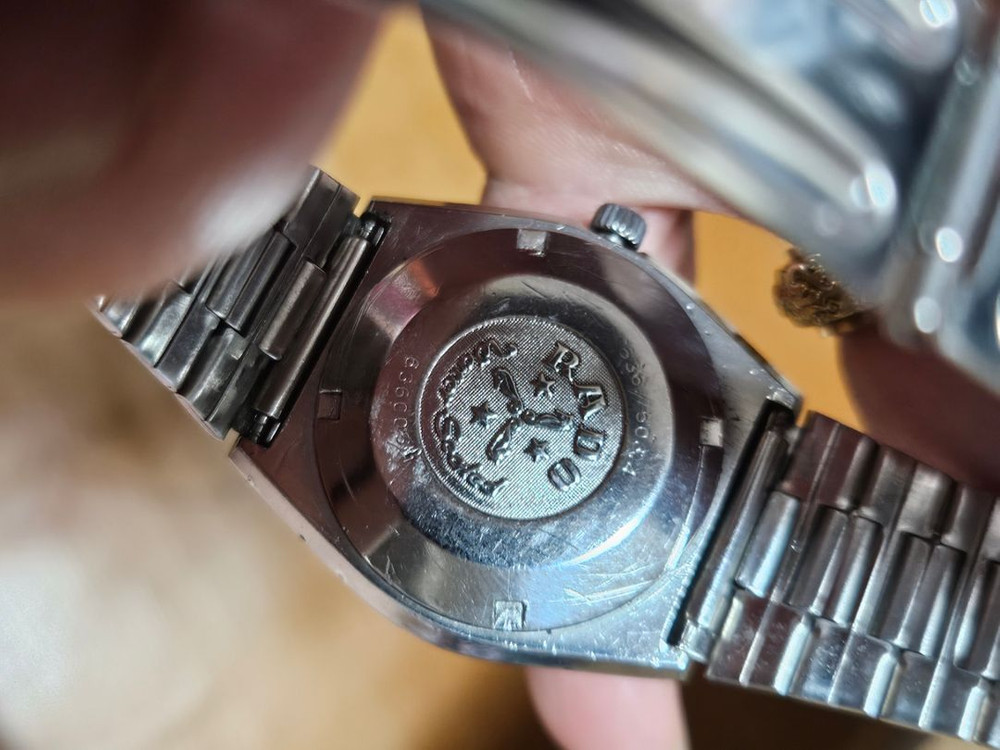 라도 오토메틱 시계 이미지