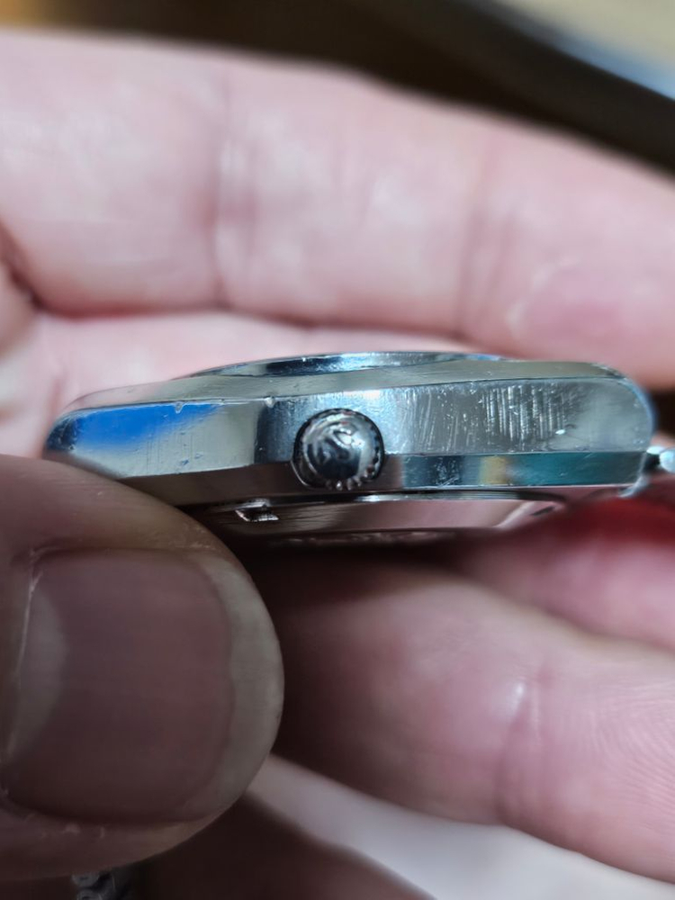 라도 오토메틱 시계 이미지