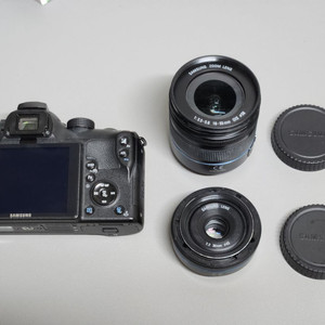 삼성 nx10 판매 (18-55mm,30mm 렌즈포함)