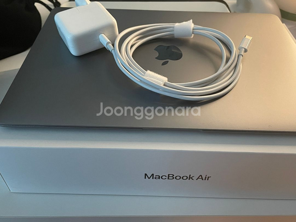 맥북 에어 m1 16G 256GB--2
