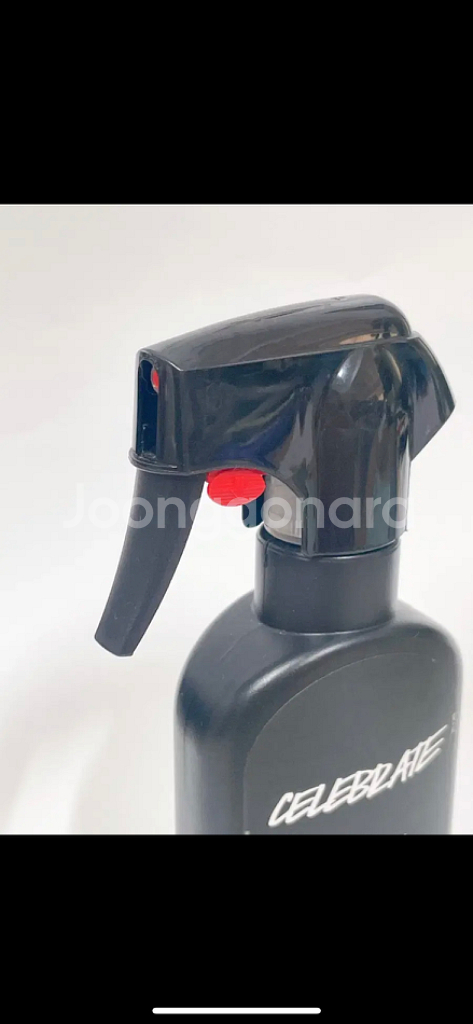 러쉬 셀러브레이트 바디스프레이 200ml--1