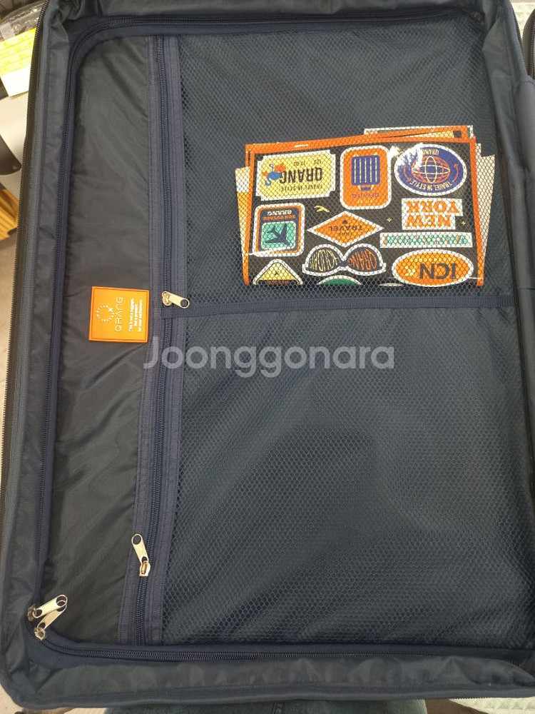 24인치캐리어 산티아고 블랙 새상품 확장형--4