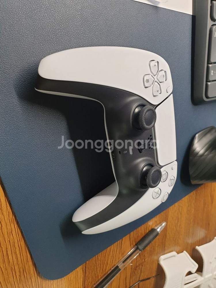 상태 안좋은 ps5 듀센(듀얼센스)삽니다 매입합니다--0