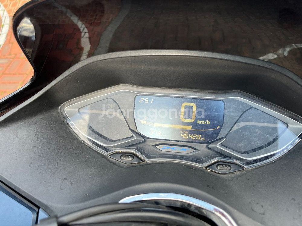 pcx125 23년식--8