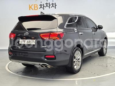 @18년식 더 뉴쏘렌토 디젤 R2.2 2WD 노블레스--2