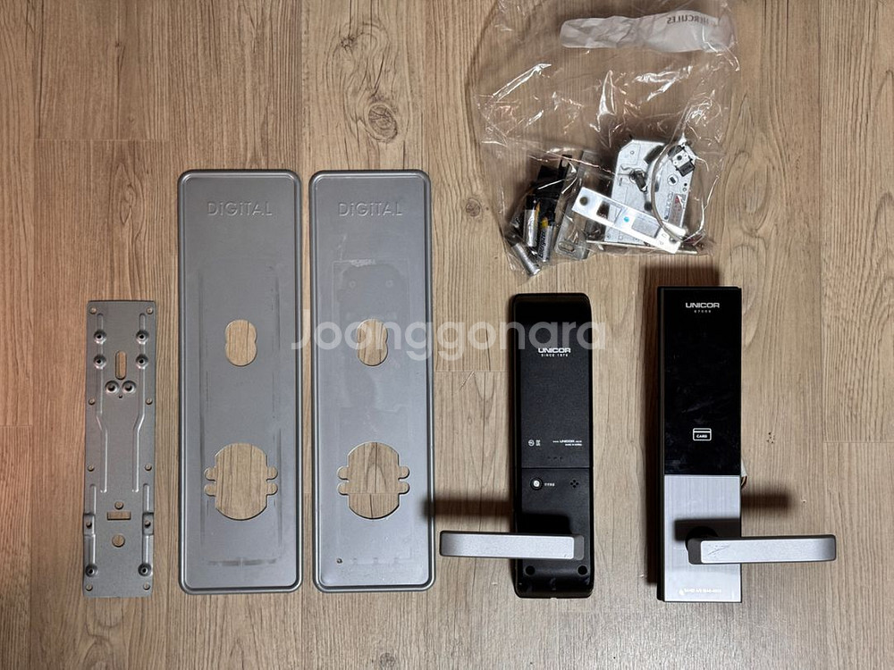 UNICOR 6700S 유니코어 도어락 팝니다--1