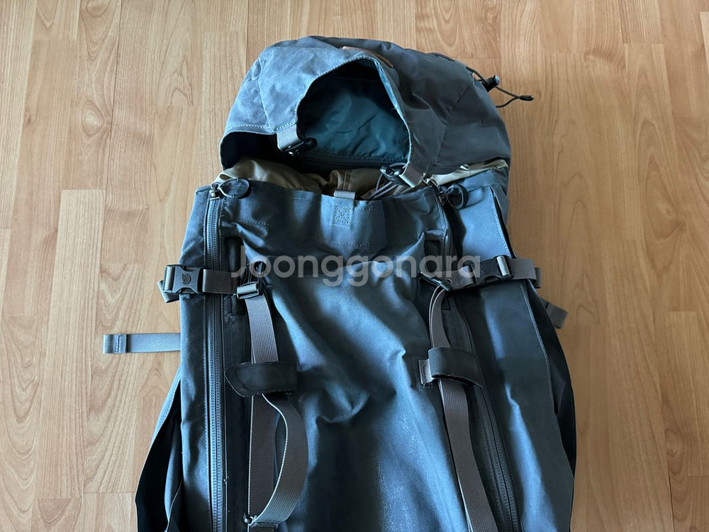 피엘라벤 카즈카 65L 실착용 5일 판매--6