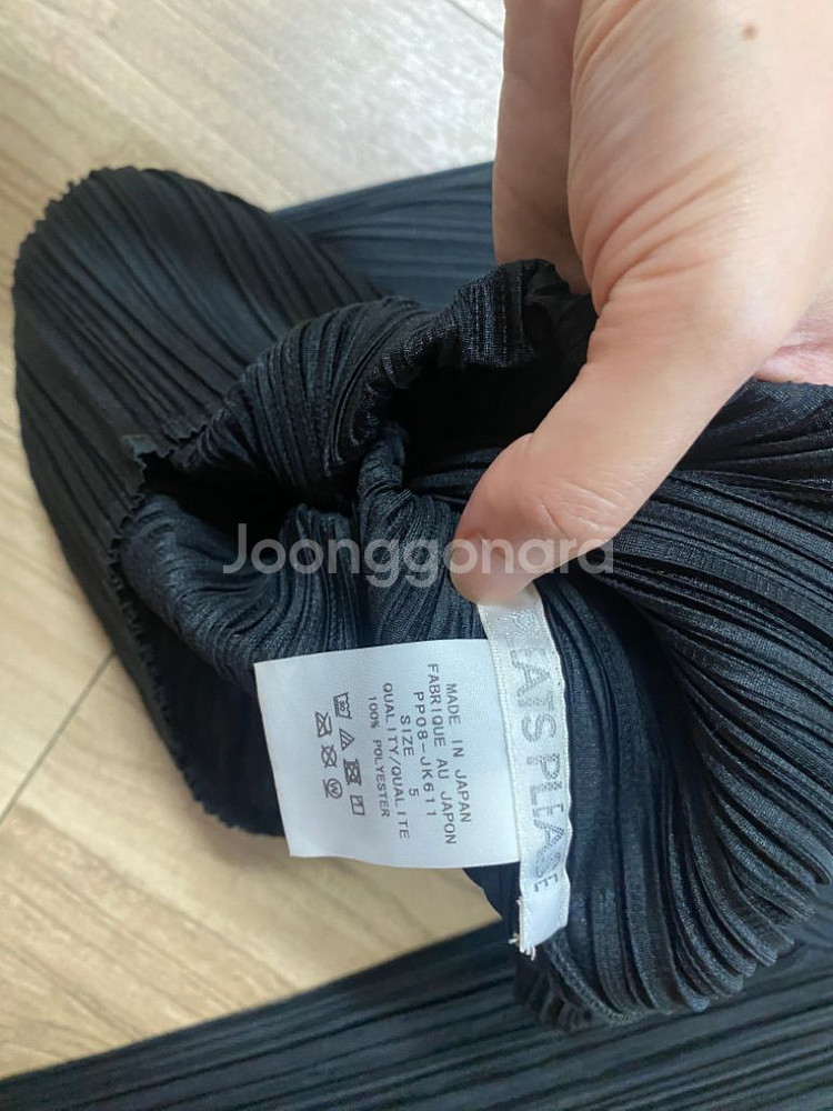 플리츠플리즈 블랙 테크니컬 탑 size5--2
