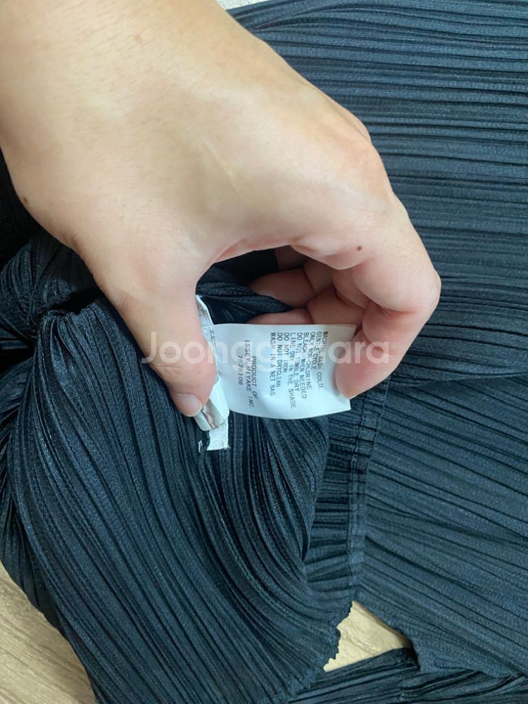 플리츠플리즈 블랙 테크니컬 탑 size5--3