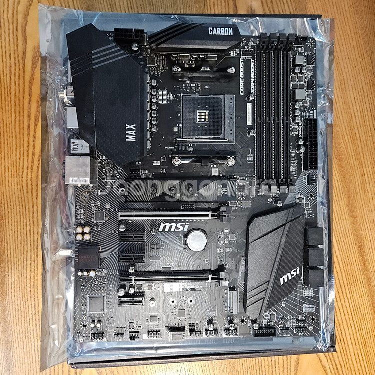 MSI B450 CARBON MAX WIFI--1