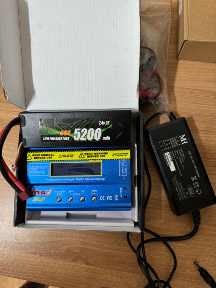 RC카 바테라 헤일릭스 1/10 판매합니다 이미지