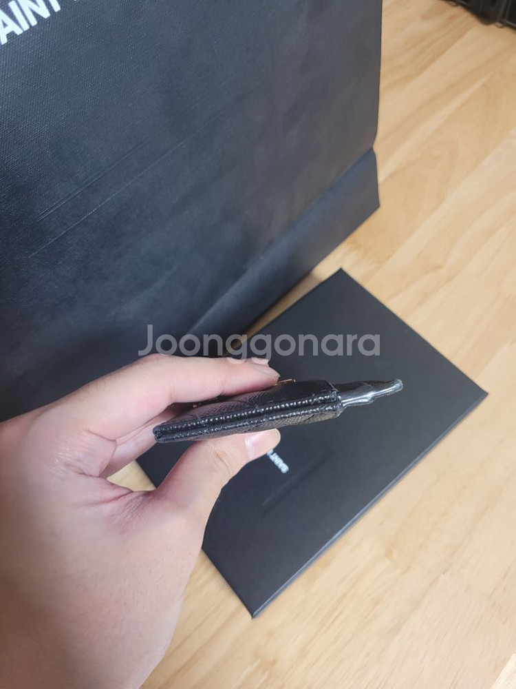 [정품]입생로랑 카드지갑 금장--3