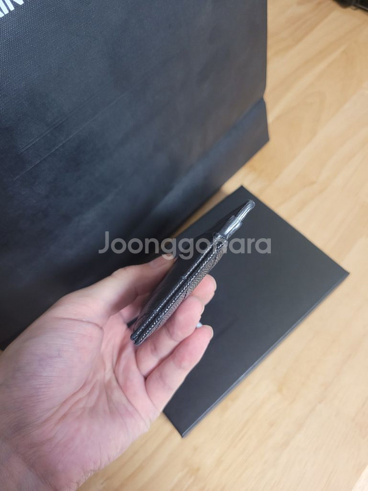 [정품]입생로랑 카드지갑 금장--2