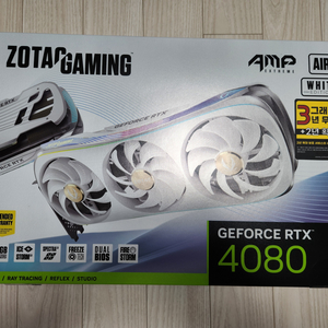 조텍 4080 amp extreme white 팝니다.