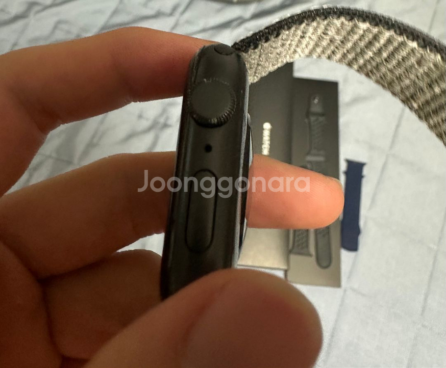 애플워치 se 44mm gps 나이키 에디션--1