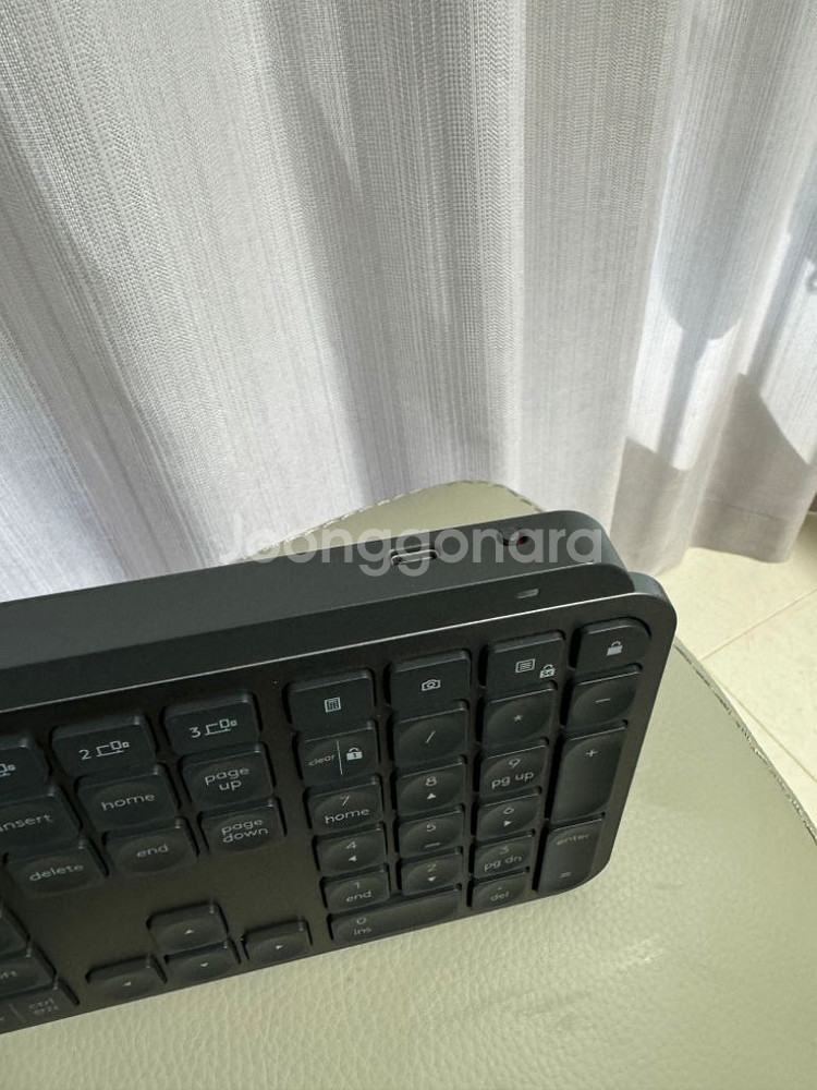 로지텍 MX KEYS 무선 키보드 판매--1