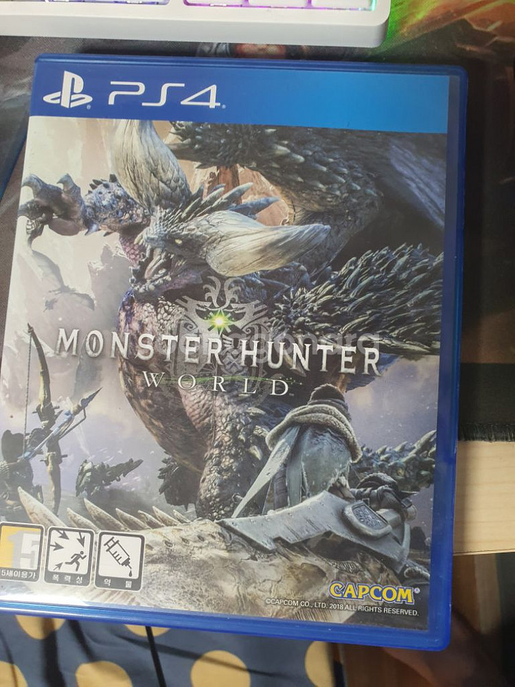 급처) ps4 몬스터헌터 월드--0