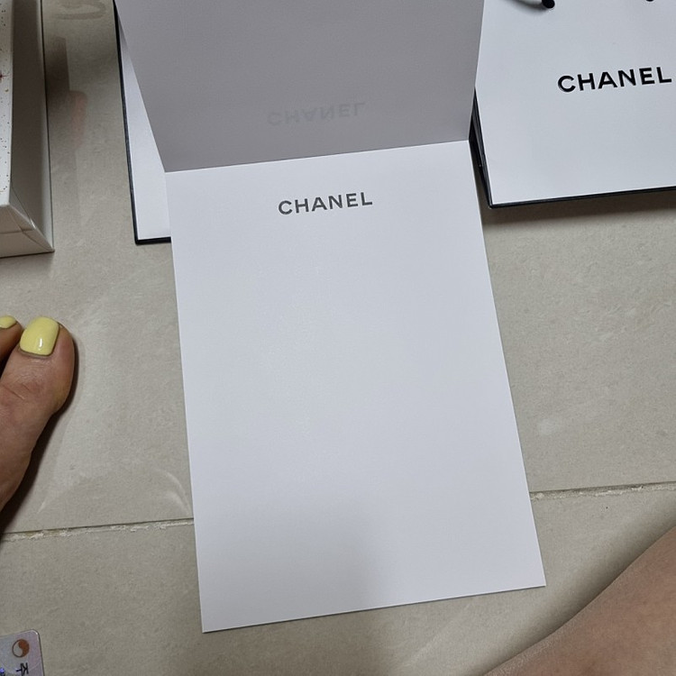 Vip 증정용 샤넬 노트 공책 + 연필 택포 3만원--1