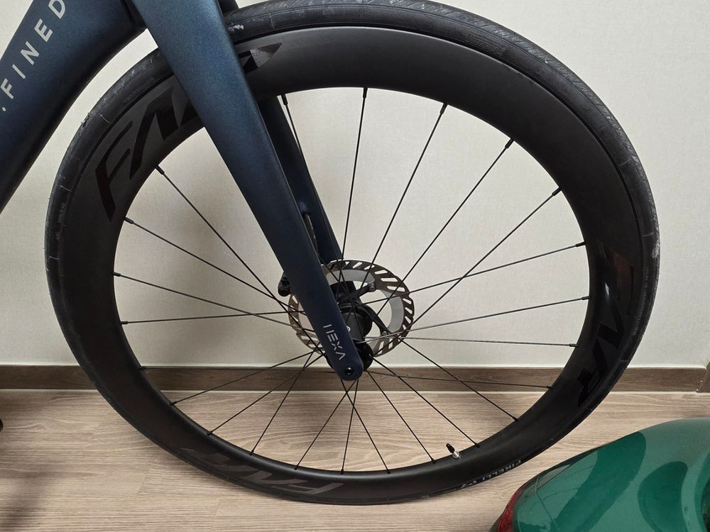 리파인드6 울테그라 di2 M 사이즈 판매합니다--5