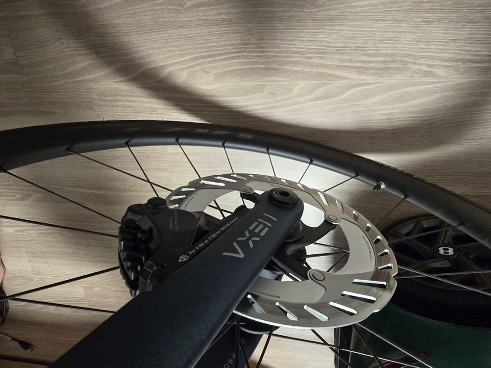 리파인드6 울테그라 di2 M 사이즈 판매합니다--9