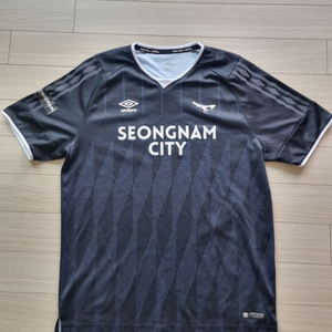 [L] [100] 엄브로 성남FC 유니폼