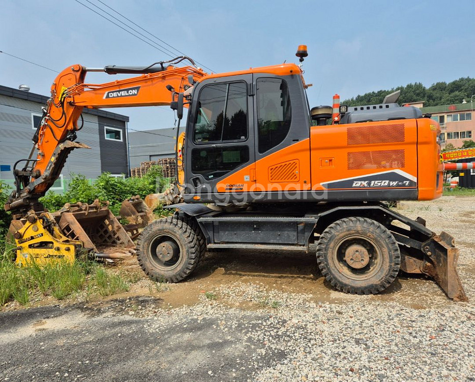 중고굴삭기판매 두산 DX150W 2022년식 위탁판매--1