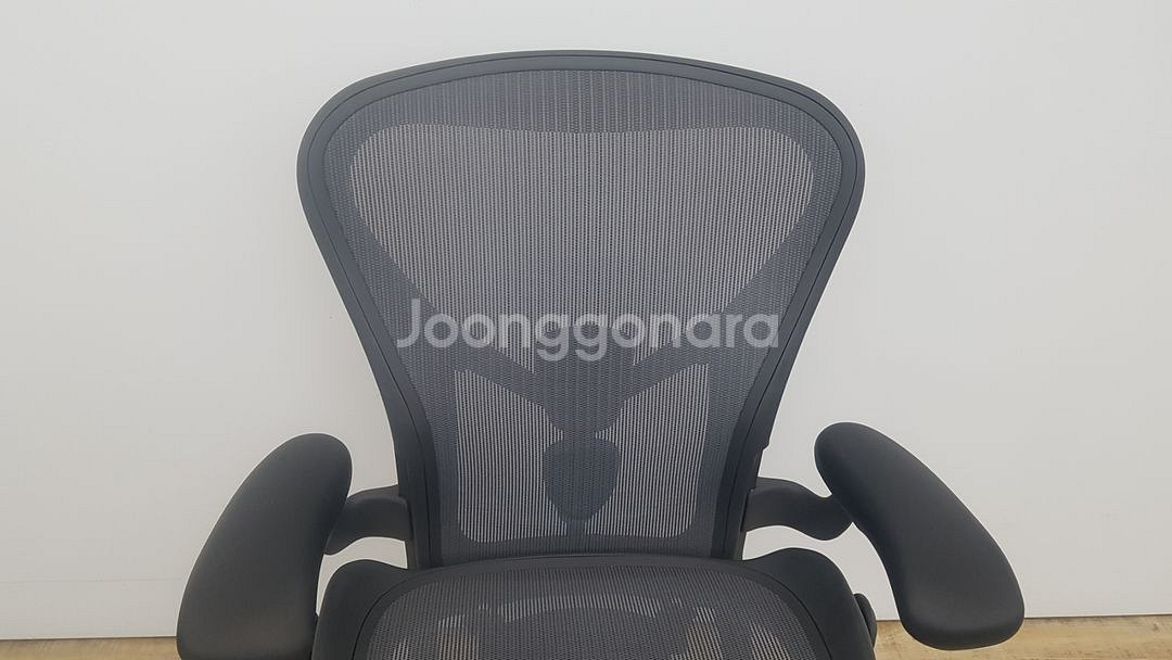 수입명품의자 허먼밀러 뉴에어론의자--3
