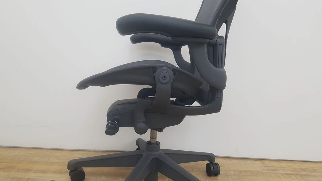 수입명품의자 허먼밀러 뉴에어론의자 이미지
