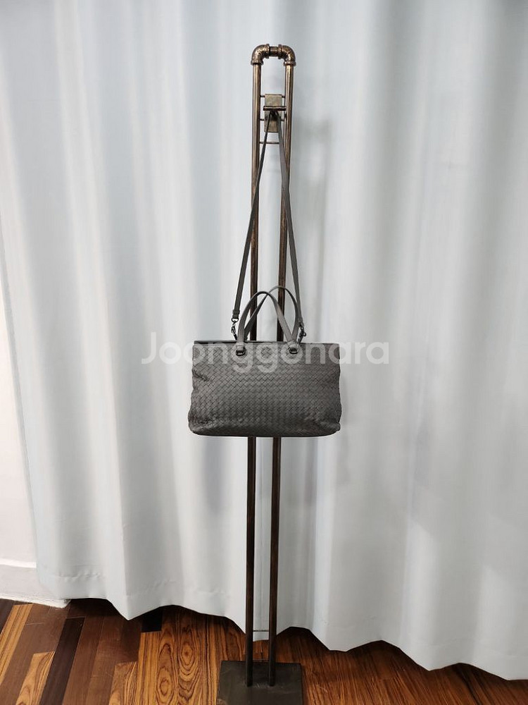 보테가베네타 인트레치아토 라지 탑핸들 투웨이백--3